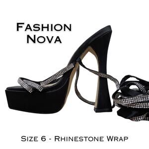 Fashion Nova Heels Sandals 6 Black Rhinestone Platform Wrap Strappy Party Club